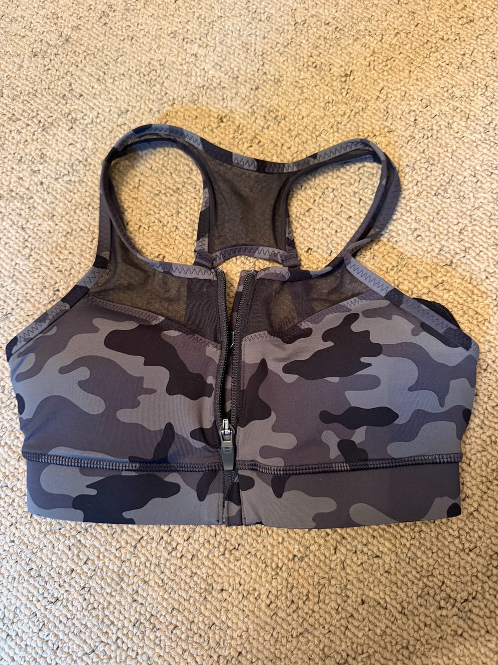 Handful Front-Zip Camo Sports Bra - Gray